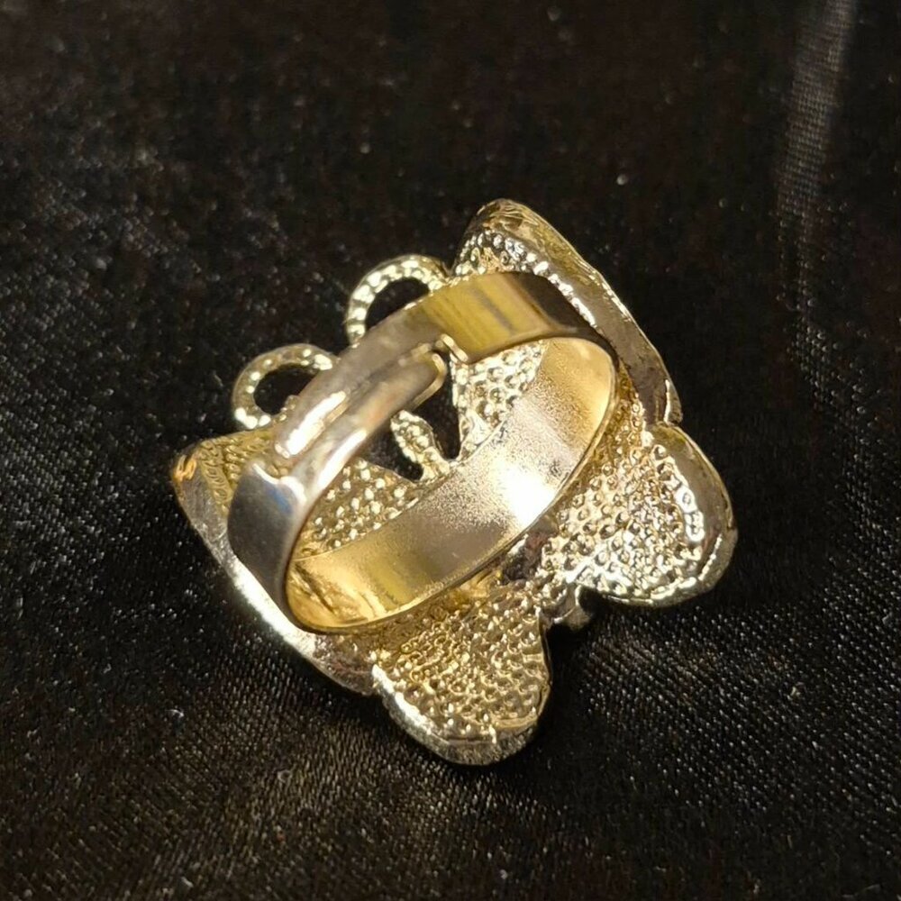 Gather Rings 🍄🧚‍♀️ Clear Rhinestones Butterfly Gold Tone Adjustable Ring - Picture 10 of 11
